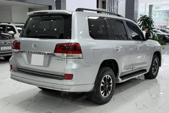 Toyota Land Cruiser 2015