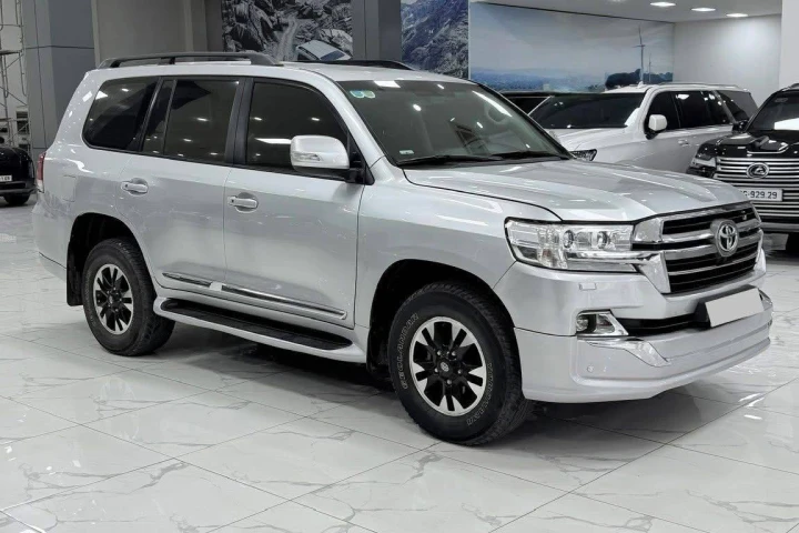 Toyota Land Cruiser 2015