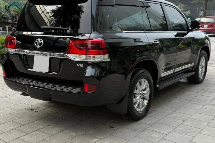 Toyota Land Cruiser 2016