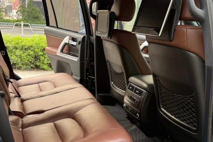 Toyota Land Cruiser 2016