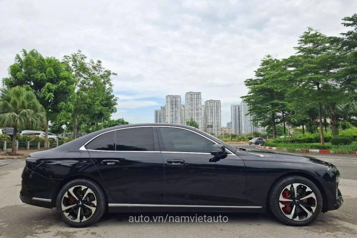 VinFast Lux A2.0 2022