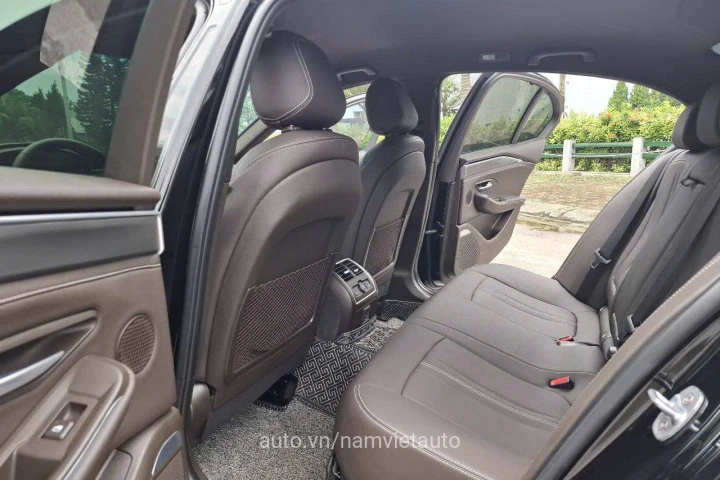 VinFast Lux A2.0 2022