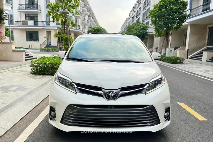 Toyota Sienna 2019
