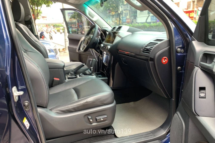 Toyota Land Cruiser Prado 2014