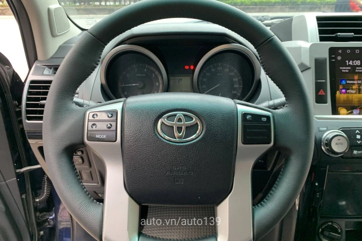 Toyota Land Cruiser Prado 2014