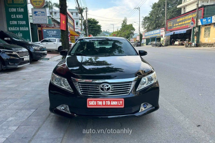 Toyota Camry 2.5Q 2013