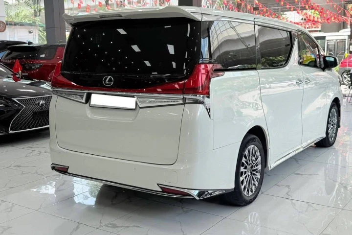Toyota Alphard 2021