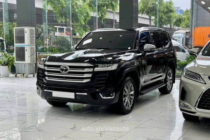 Toyota Land Cruiser 2024