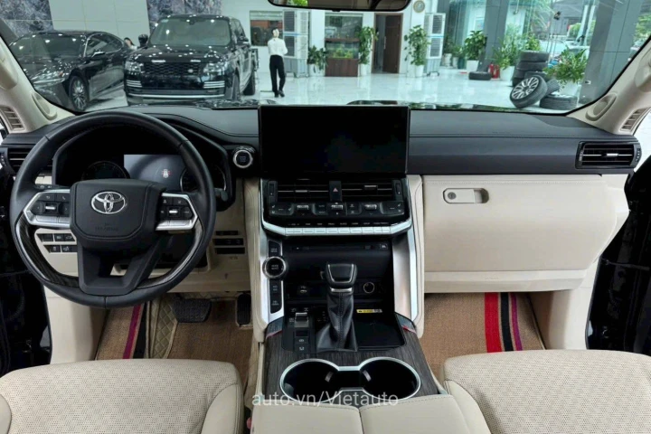 Toyota Land Cruiser 2024