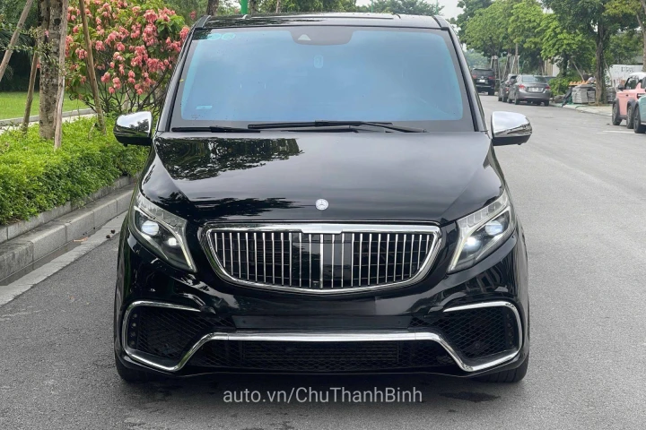 Mercedes-Benz V-Class 2015