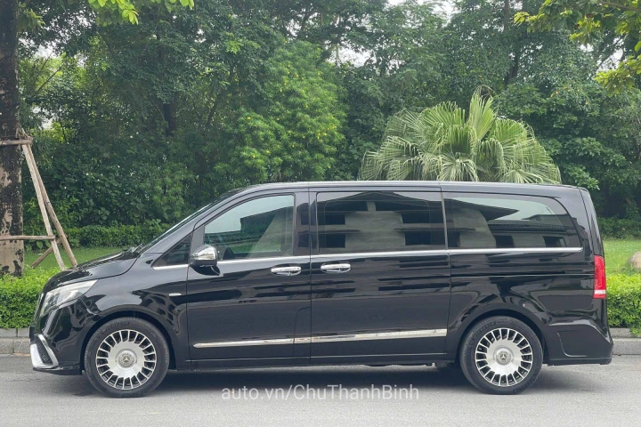 Mercedes-Benz V-Class 2015