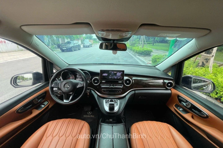 Mercedes-Benz V-Class 2015