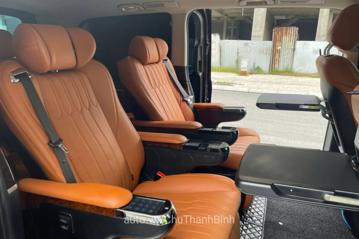 Mercedes-Benz V-Class 2015