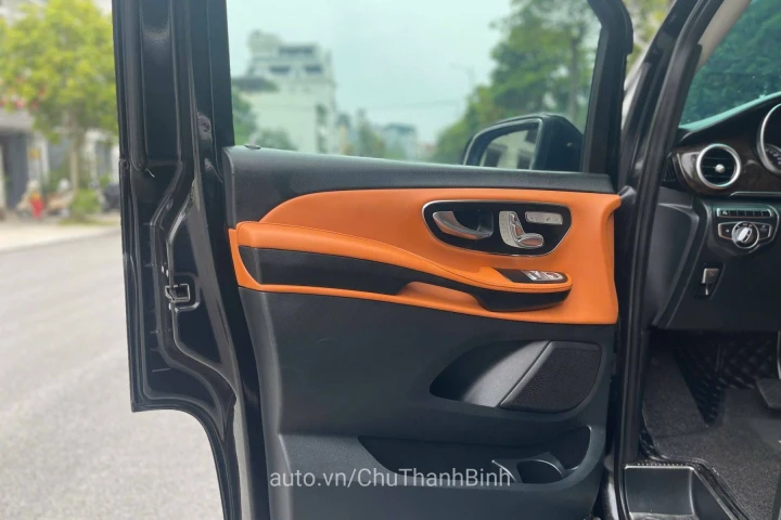 Mercedes-Benz V-Class 2015