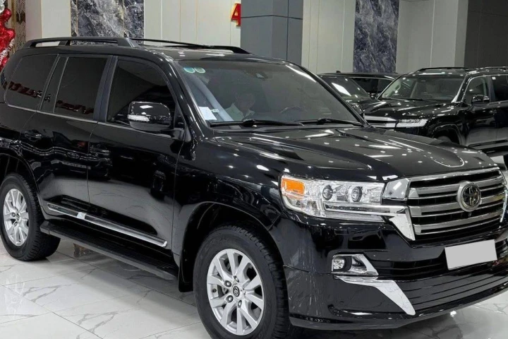 Toyota Land Cruiser 2016