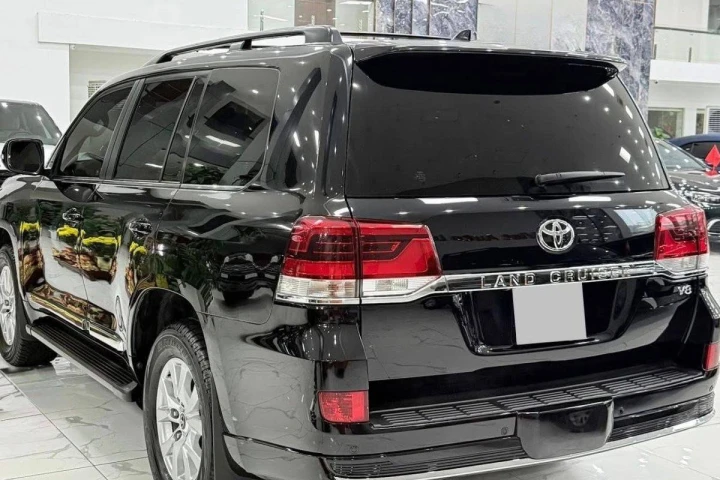 Toyota Land Cruiser 2016