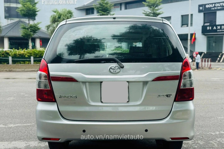 Toyota Innova 2016