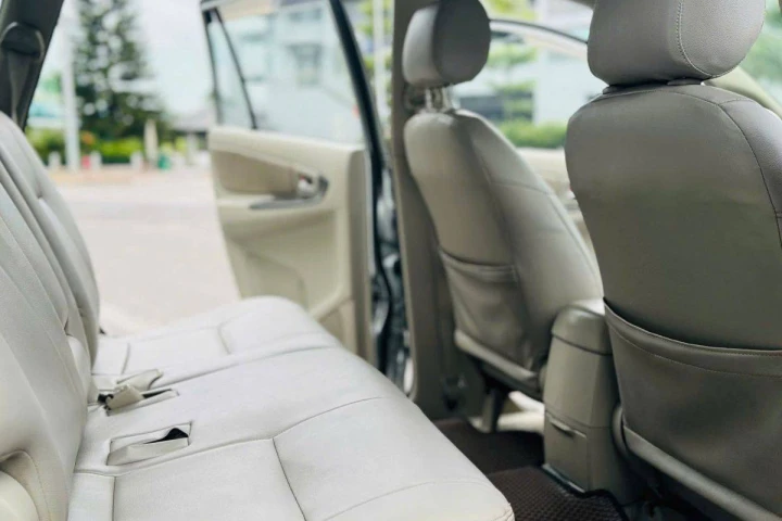 Toyota Innova 2016