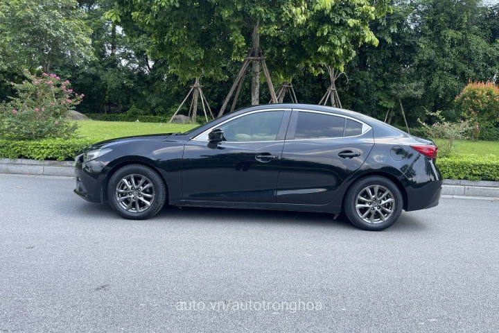 Mazda 3 2015