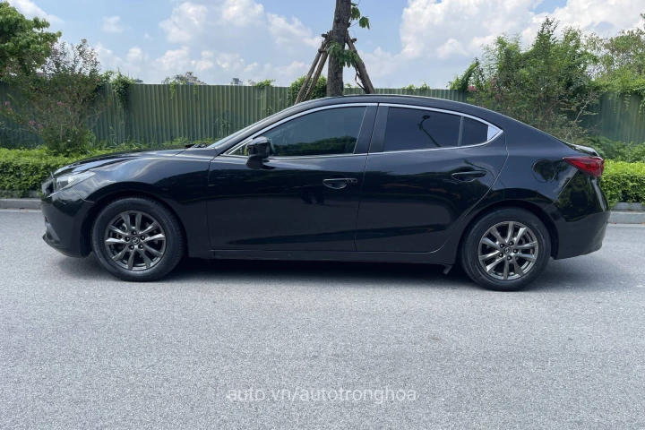 Mazda 3 2015