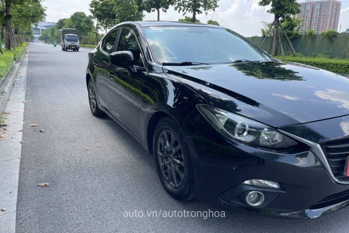 Mazda 3 2015