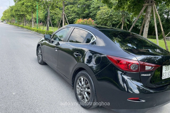 Mazda 3 2015