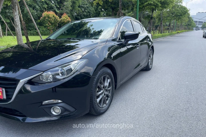 Mazda 3 2015