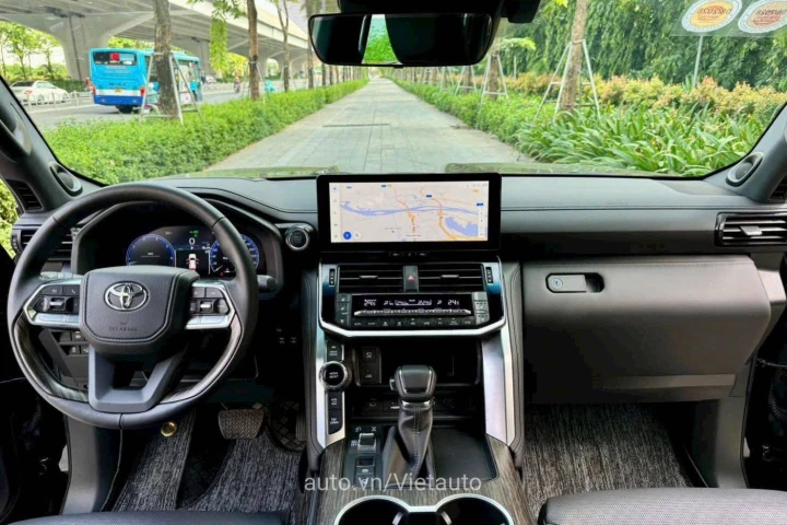 Toyota Land Cruiser 2025
