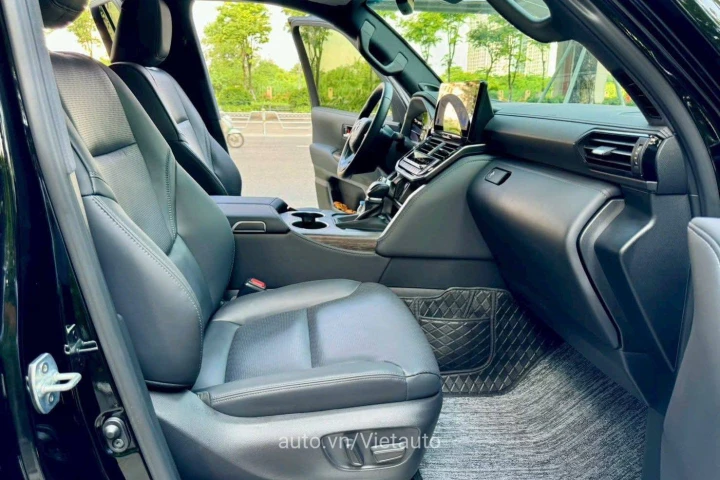 Toyota Land Cruiser 2025