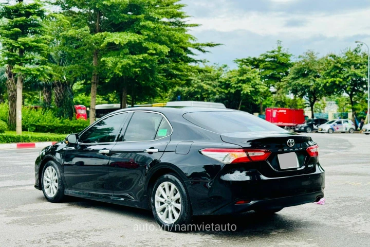 Toyota Camry 2019