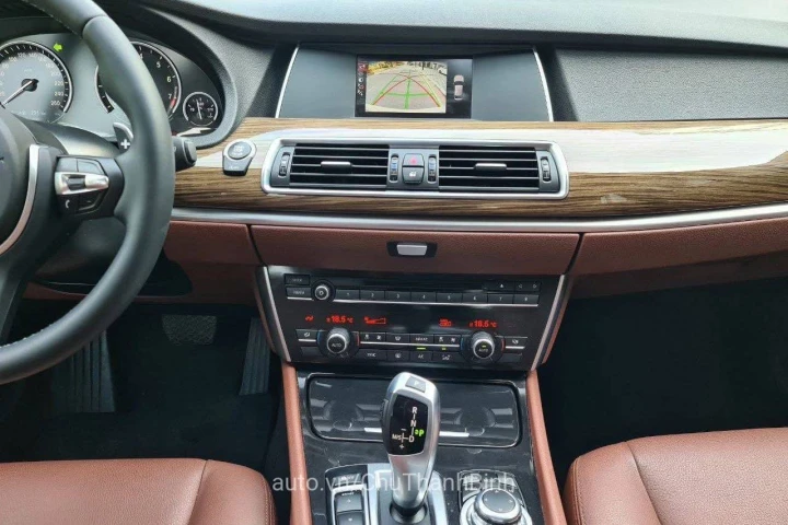 BMW 5 Series 2016