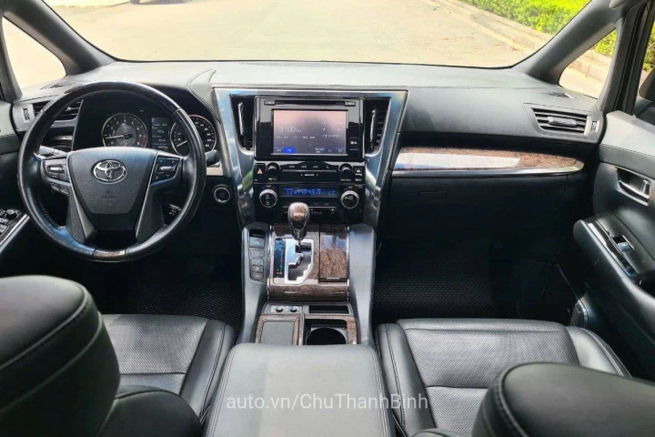 Toyota Alphard 2019