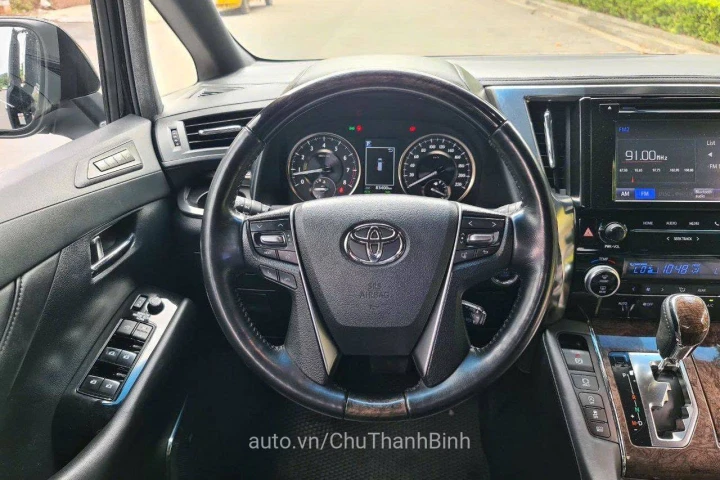 Toyota Alphard 2019