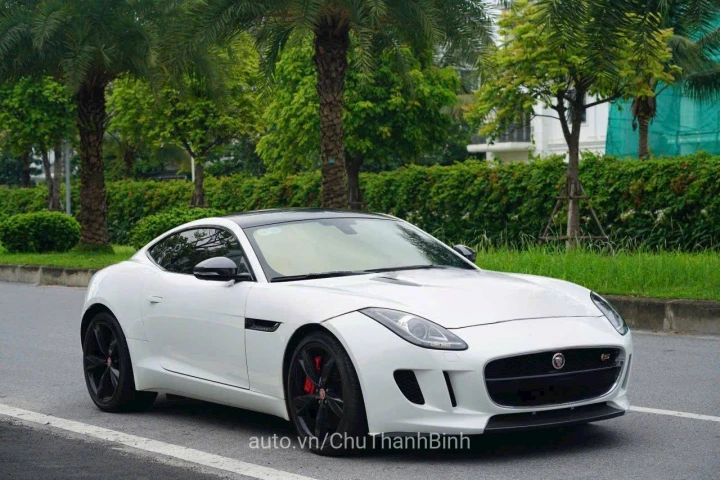 Jaguar F-Type 2014