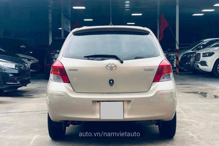 Toyota Yaris 2011