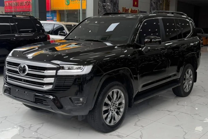 Toyota Land Cruiser 2025