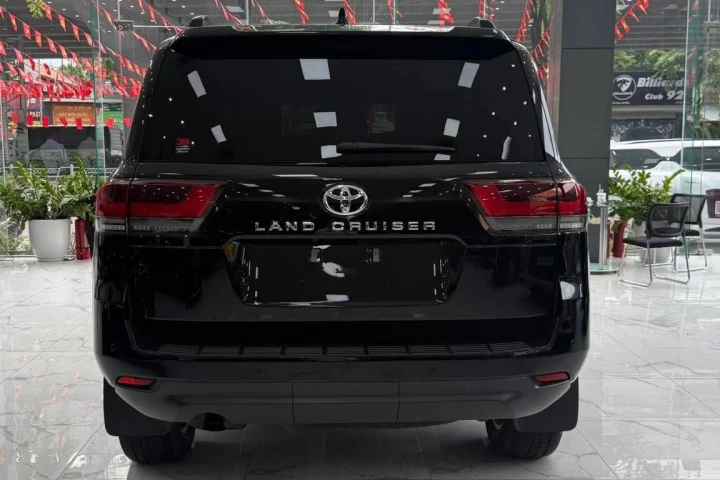 Toyota Land Cruiser 2025
