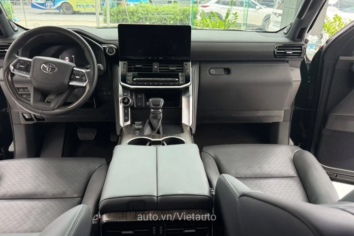 Toyota Land Cruiser 2025
