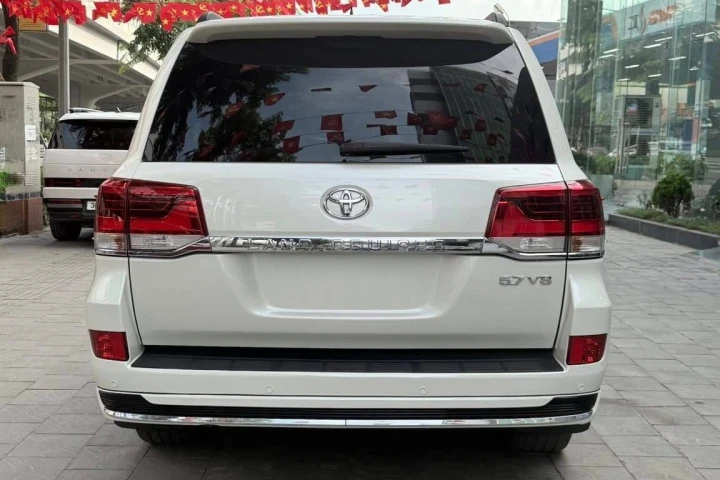 Toyota Land Cruiser 2016