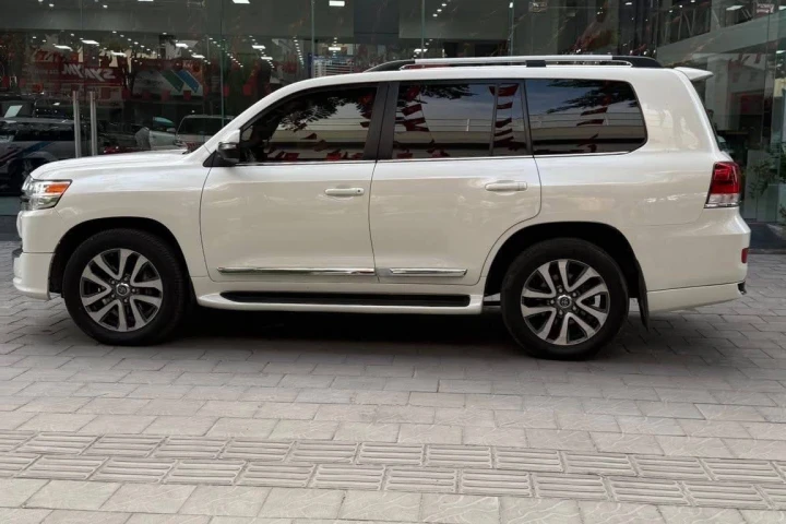 Toyota Land Cruiser 2016