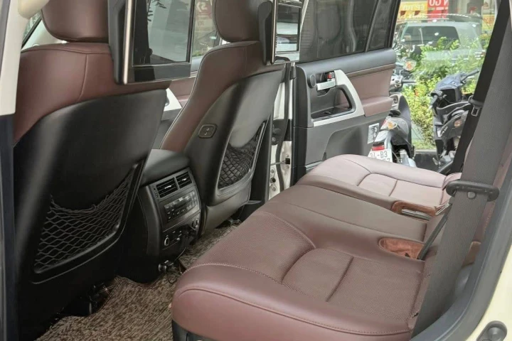 Toyota Land Cruiser 2016