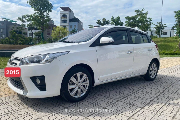 Toyota Yaris 2015