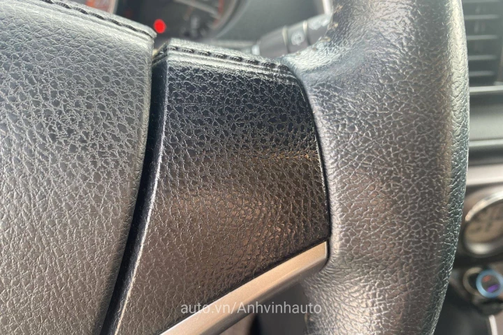 Toyota Yaris 2015