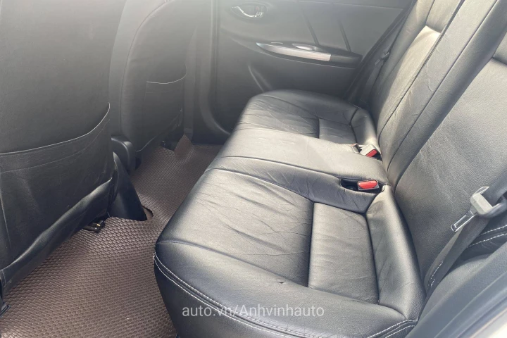 Toyota Yaris 2015