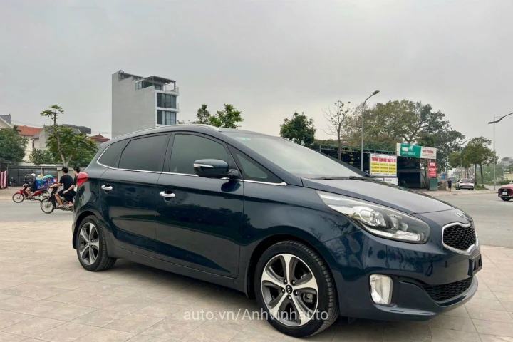 Kia Rondo 2016