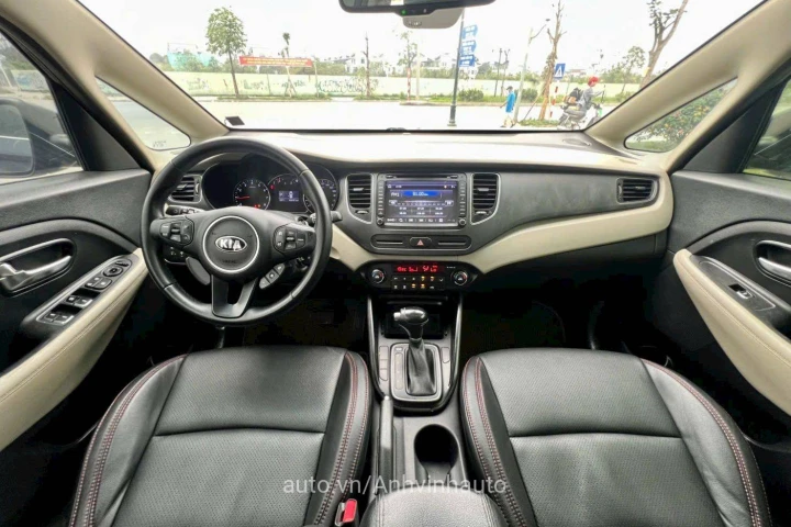 Kia Rondo 2016
