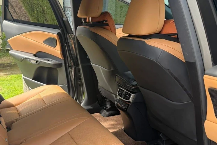 Lexus RX 2025