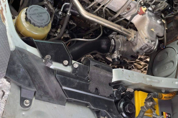 Toyota Hiace 2010