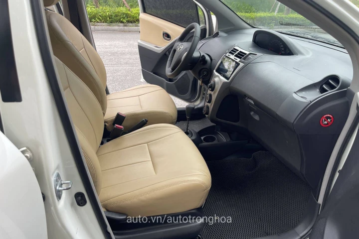 Toyota Yaris 2010