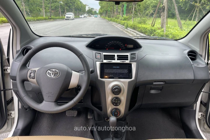 Toyota Yaris 2010